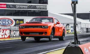 وقتی همه چیز تار ‌می‌شود، تست سرعت دوج چلنجر‌‌‌ Demon carera.ir 2018 dodge challenger srt demon 05